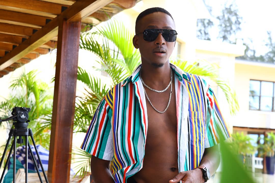  HAPPY C AMPA ZA USO WILLY PAUL KWA KUKOSA UBUNIFU