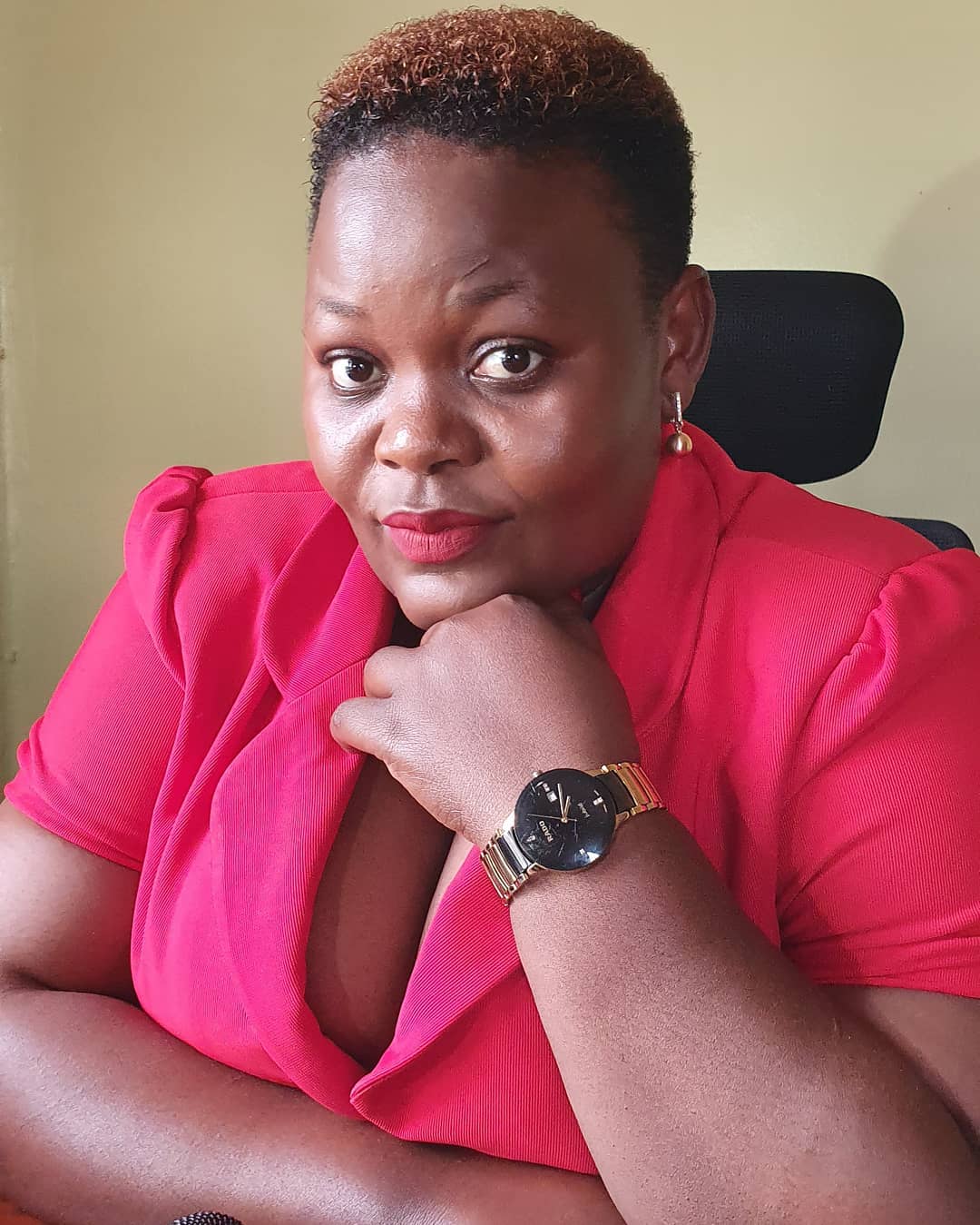  CATHERINE KUSASIRA AFUNGUKA SABABU ZA KUUZA GARI LAKE