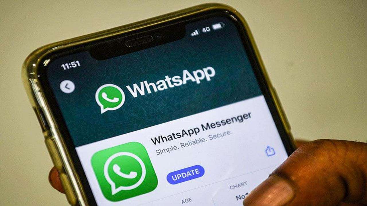  WHATSAPP MBIONI KUJA NA UWEZO WA KUENDELEA KUSIKILIZA VOICE MESSAGES HATA UKIWA UMEFUNGA CHATS