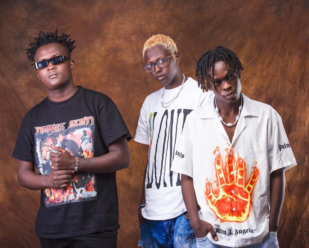  WASANII WA MBUZI GANG WAHUSIKA KWENYE AJALI YA BARABARANI
