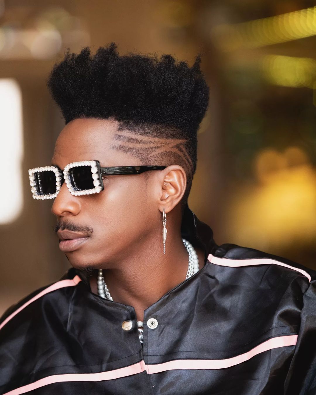 ERIC OMONDI AWAPONDA WATAYARISHAJI WA YOUNG, FAMOUS & AFRICAN,ADAI WAMEMUIBIA UBUNIFU WAKE