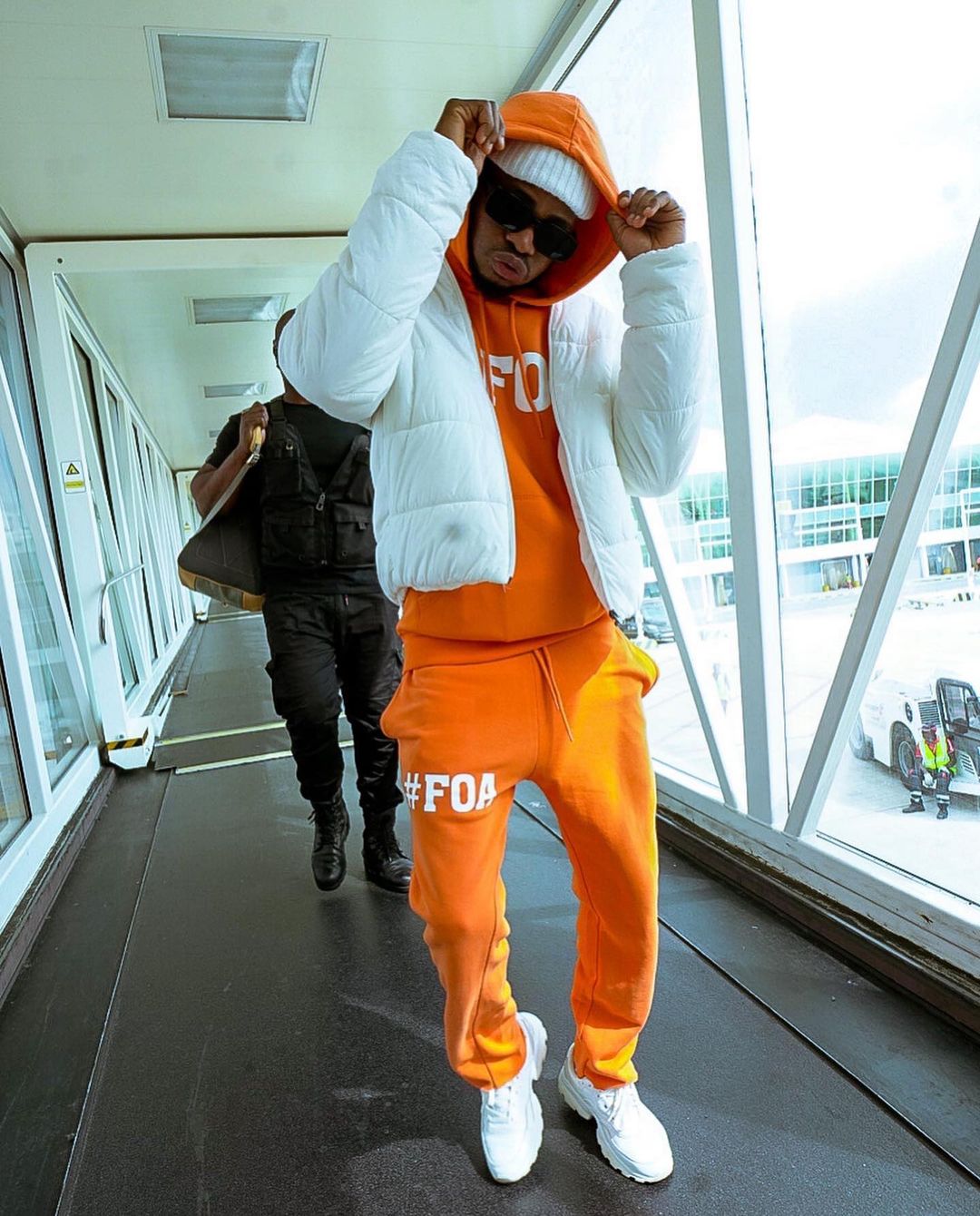  DIAMOND PLATINUMZ ATANGAZA UZINDUZI WA VIDEO ZA FOA EP JUMATANO HII