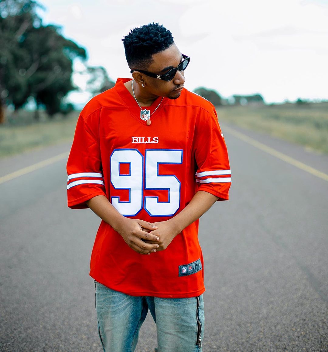  JAY MELODY MBIONI KUACHIA ALBUM YAKE MPYA