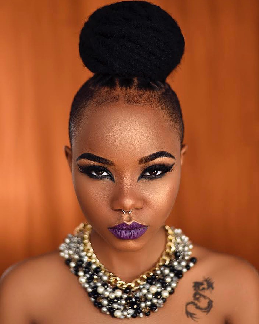  ROSE REE AFUNGUKA KUSAINIWA NA RICK ROSS
