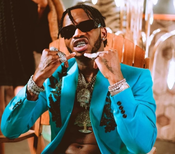  DIAMOND PLATNUMZ ATHIBITISHA KUNUNUA PRIVATE JET