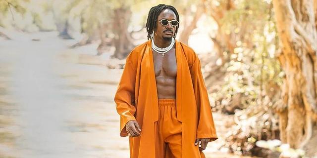 SAVARA AMCHANA ERIC OMONDI, AMTAKA AACHE KUINGILIA WANAMUZIKI
