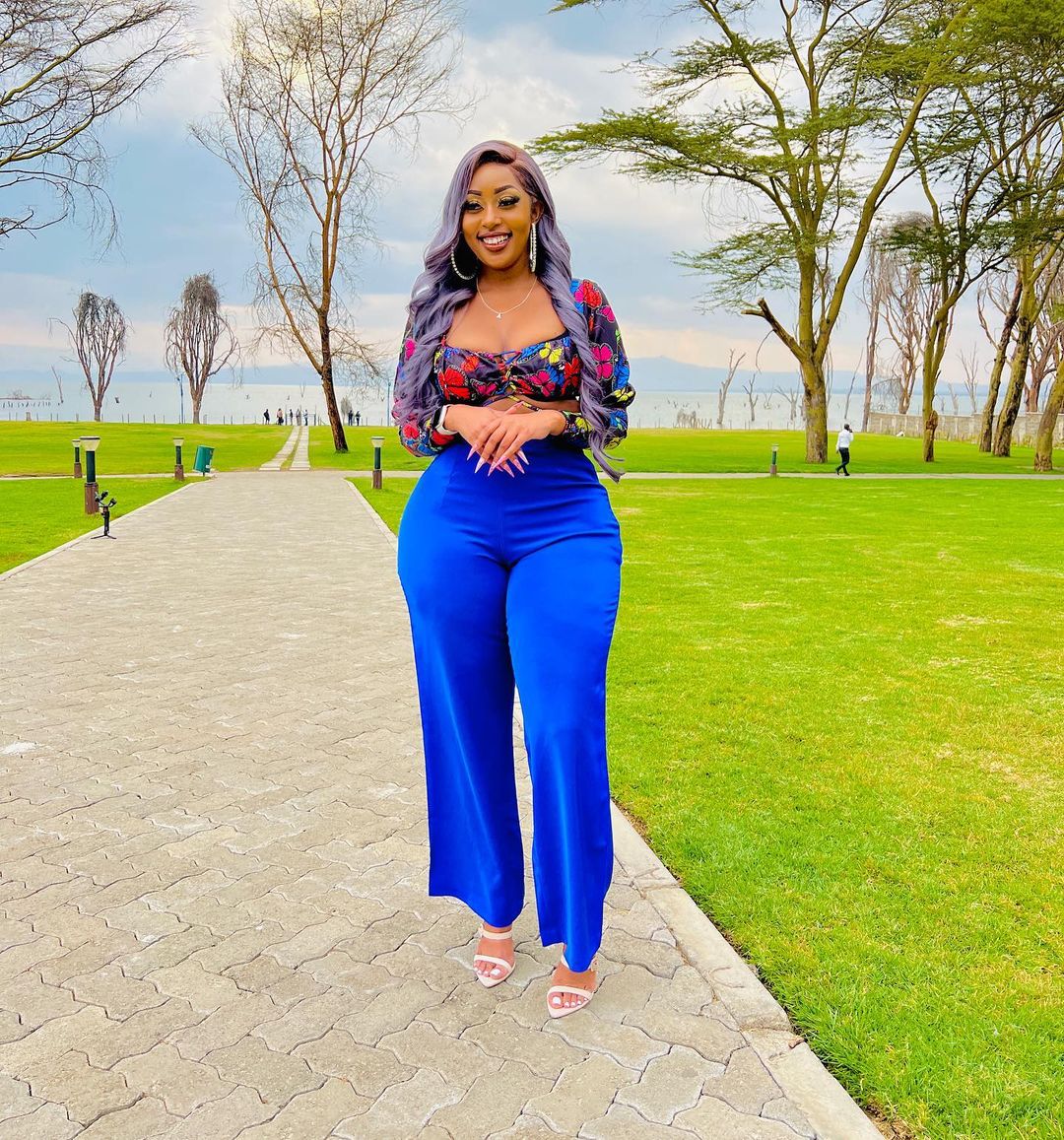  AMBER RAY AKANUSHA KUTOKA KIMAPENZI NA MWALA
