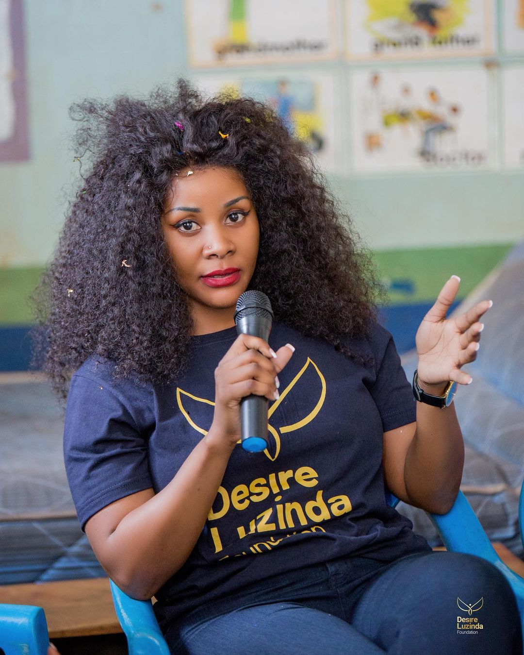  DESIRE LUZINDA ATANGAZA KUREJEA KWENYE MUZIKI