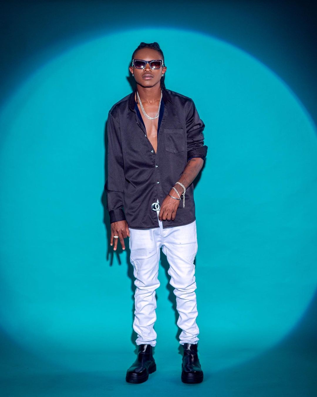  Mr. Seed mbioni kuachia Black Child Deluxe Album Edition