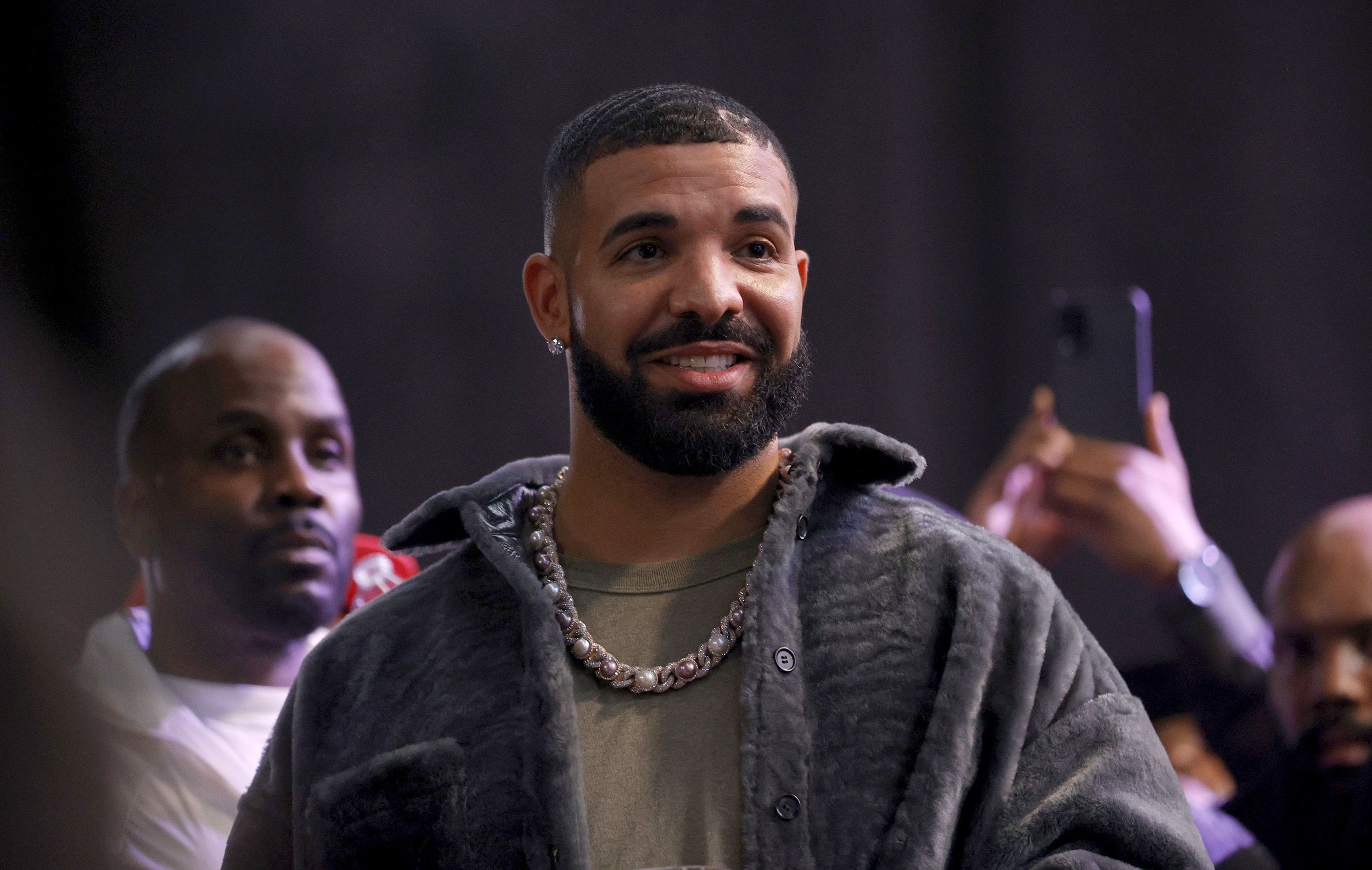  Drake adokeza ujio wa Album mpya