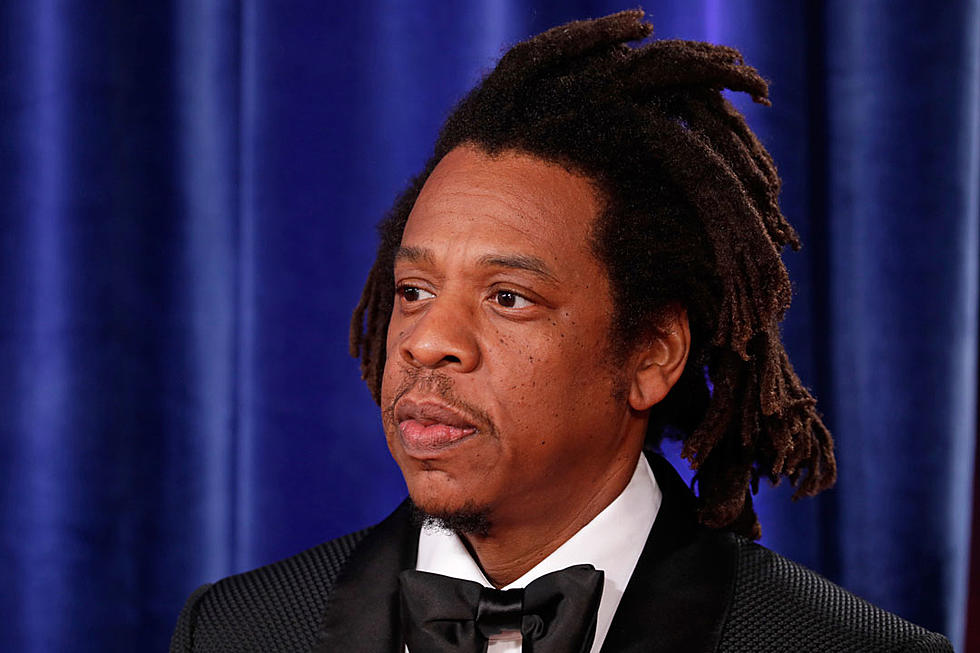  Jay Z kusaidia kukamilisha onesho la Rihanna kwenye Super Bowl