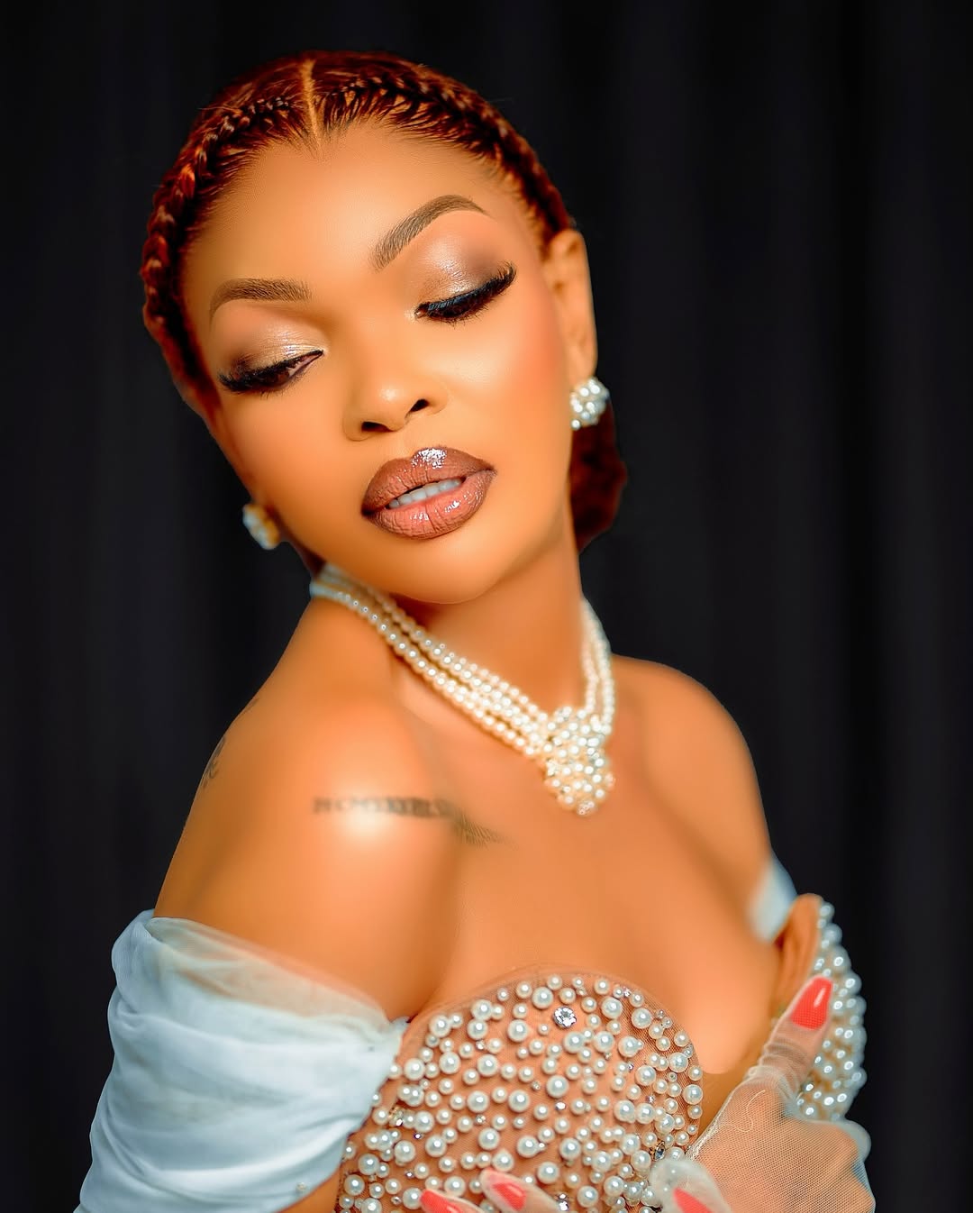  Wema Sepetu Aitwa na Bodi ya Filamu Nchini Tanzania Kisa Mavazi