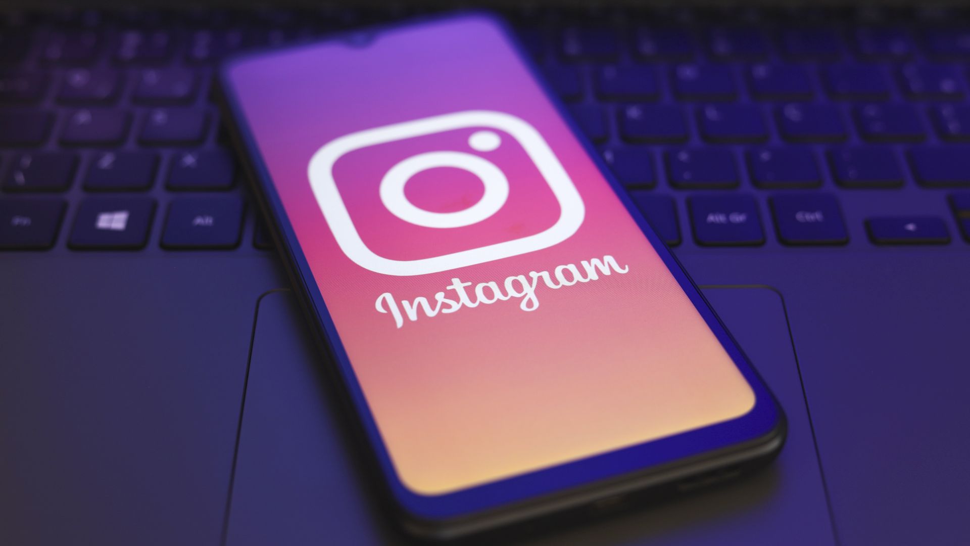  Instagram Yaboresha DM kwa Kutafsiri Ujumbe wa Sauti na Kuongeza Muda