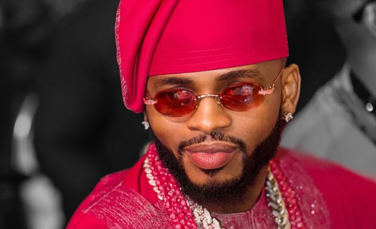  Diamond Platnumz Aingilia Mzozo Kati ya Babalevo na Mbosso