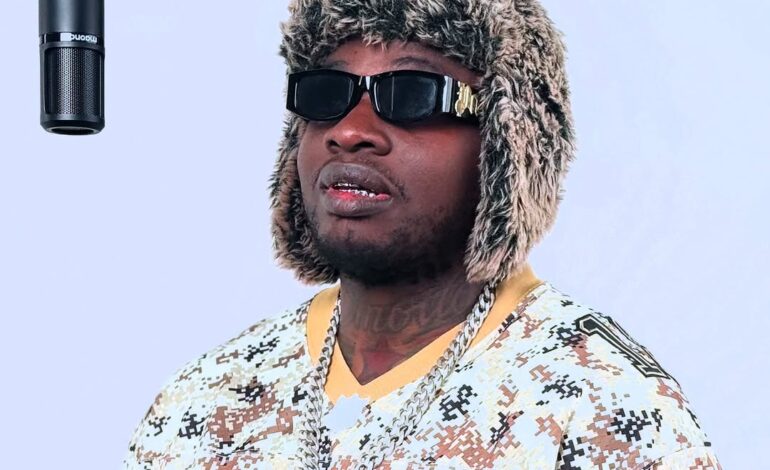  Khaligraph Ageuza Kejeli Kuwa Faida Kupitia OG Omollo Sweatpants