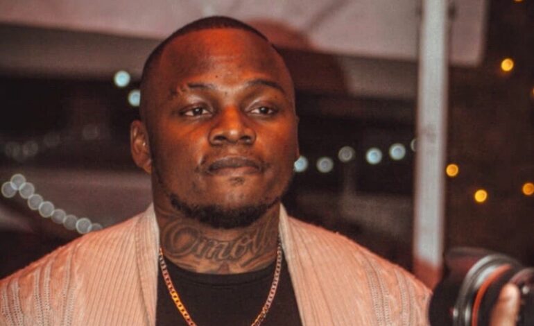  Rapa Khaligraph Jones,Amlilia Raila Odinga Baada ya Mazishi Bondo