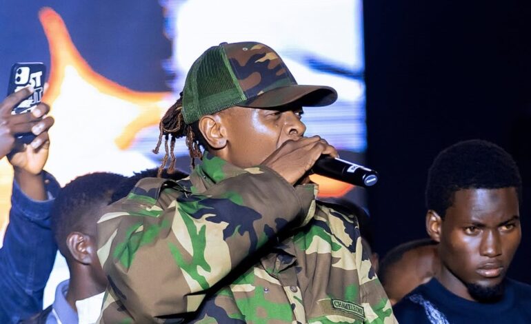  Wasanii wa Uganda Wamlilia Raila Odinga, Wamtaja Kama Shujaa wa Afrika