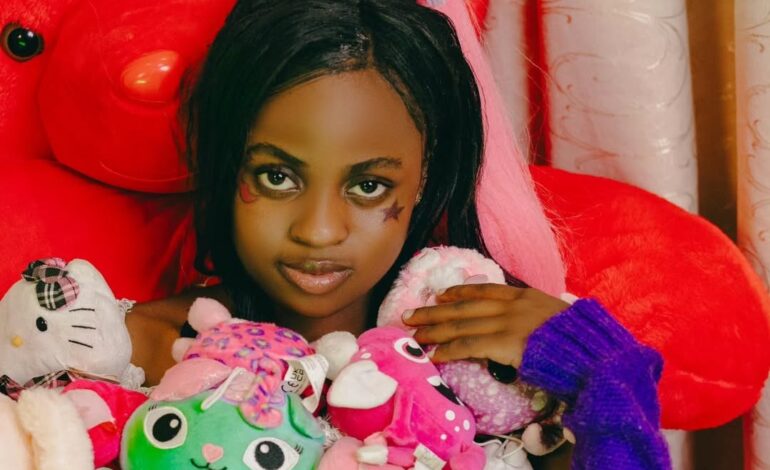 Msanii Pipi Jojo Aangua Kilio Baada ya Chief Godlove Kumkimbia