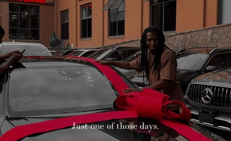  Charisma Anua Gari Jipya la Kifahari Kutokana Mafaniko ya Muziki