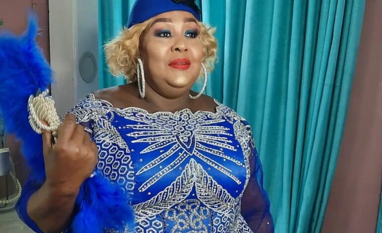  Khadija Kopa Akiri Kumkingia Kifua Diamond Anapogombana na Zuchu