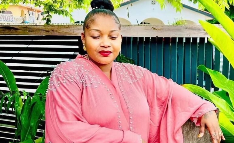  Msanii Shilole Anusurika Ajali Mbaya ya Gari Akiwa Njiani Kutoka Kigoma